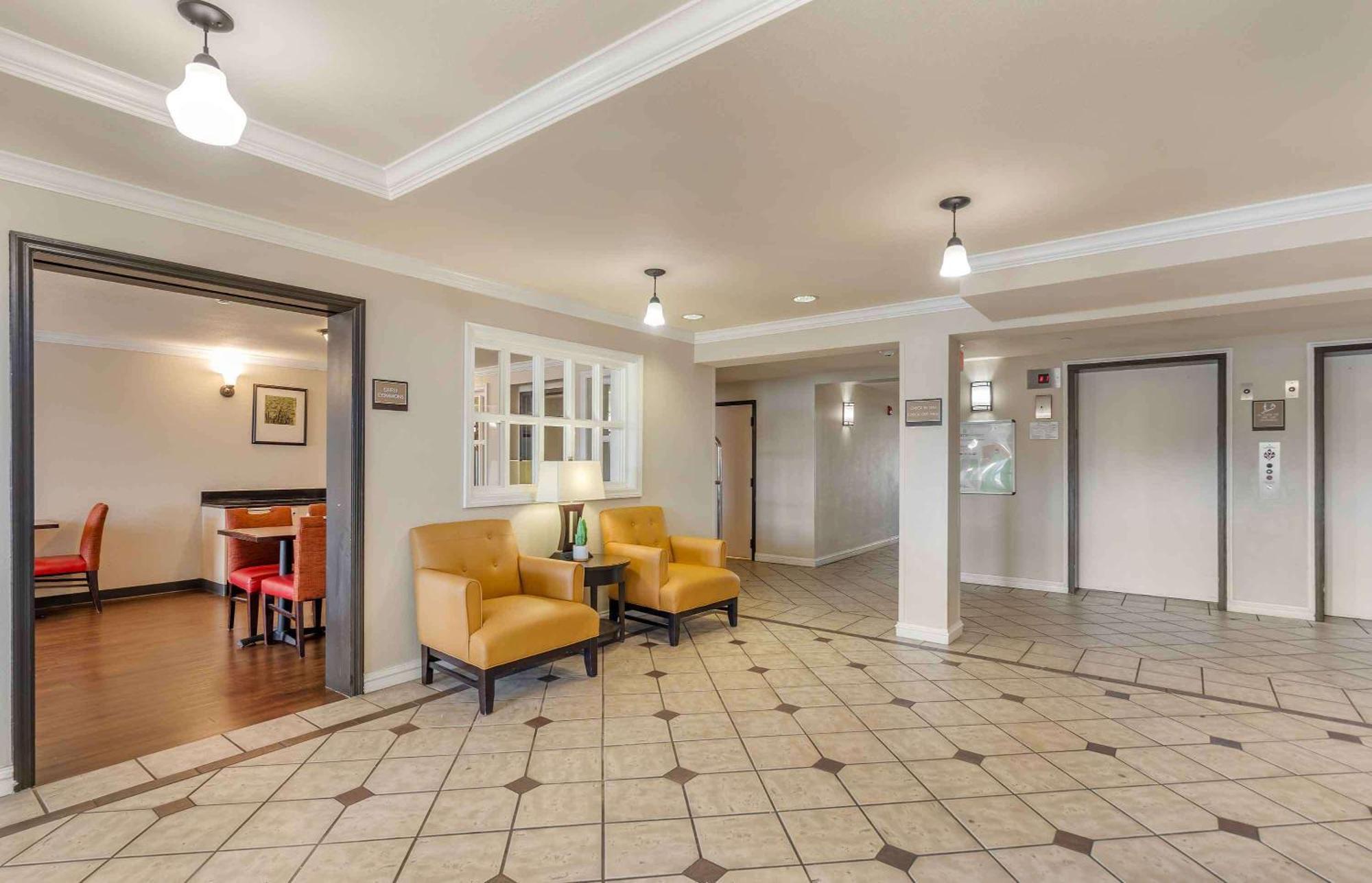 Extended Stay America Select Suites - Chicago - Lombard - Oakbrook Oakbrook Terrace Bagian luar foto