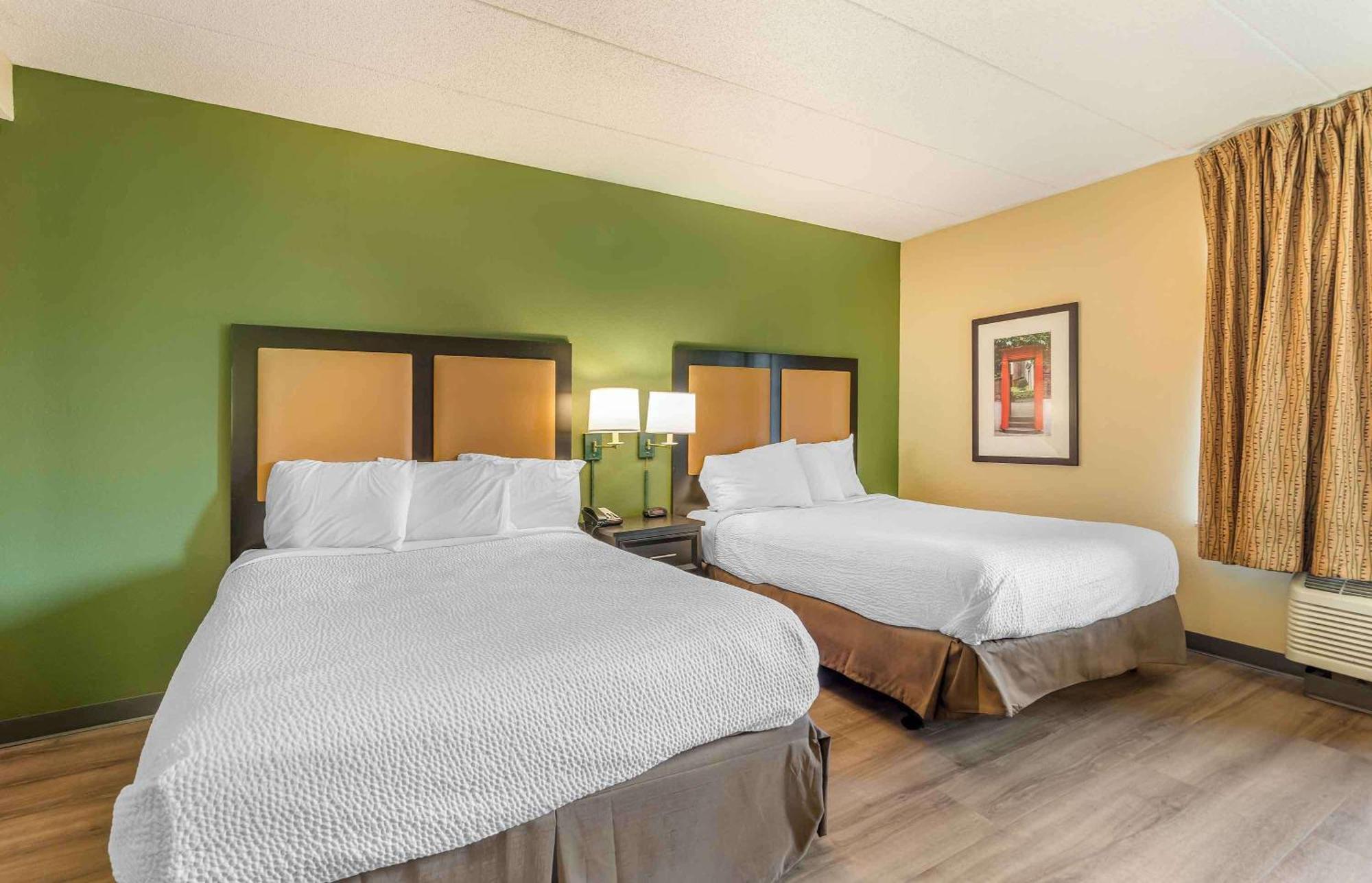 Extended Stay America Select Suites - Chicago - Lombard - Oakbrook Oakbrook Terrace Bagian luar foto