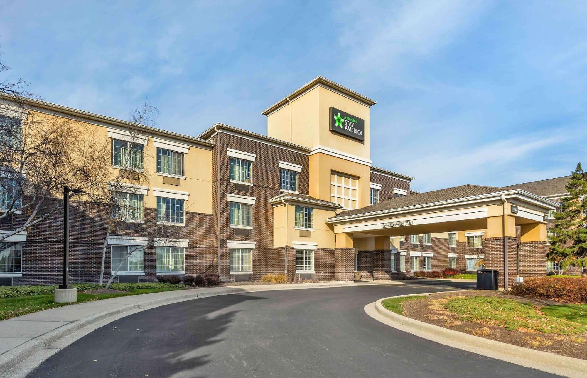 Extended Stay America Select Suites - Chicago - Lombard - Oakbrook Oakbrook Terrace Bagian luar foto