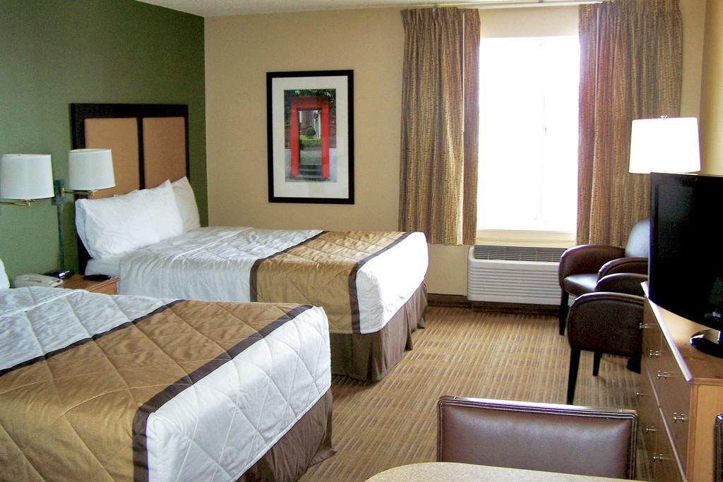 Extended Stay America Select Suites - Chicago - Lombard - Oakbrook Oakbrook Terrace Bagian luar foto
