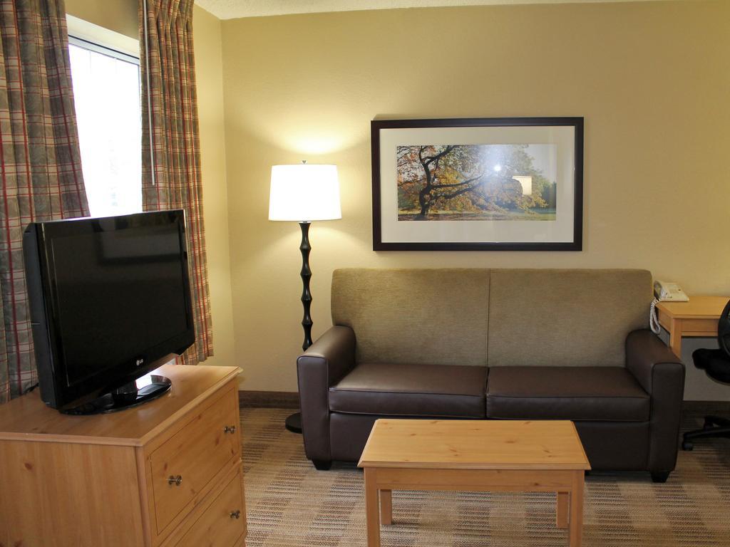 Extended Stay America Select Suites - Chicago - Lombard - Oakbrook Oakbrook Terrace Bagian luar foto